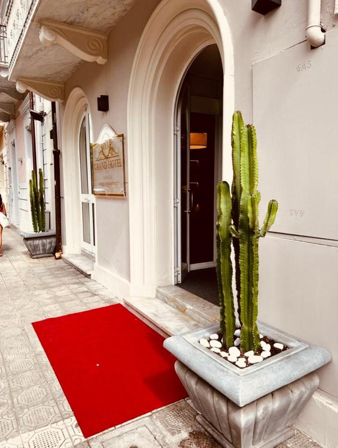 Pfa Hotel Viareggio Bagian luar foto