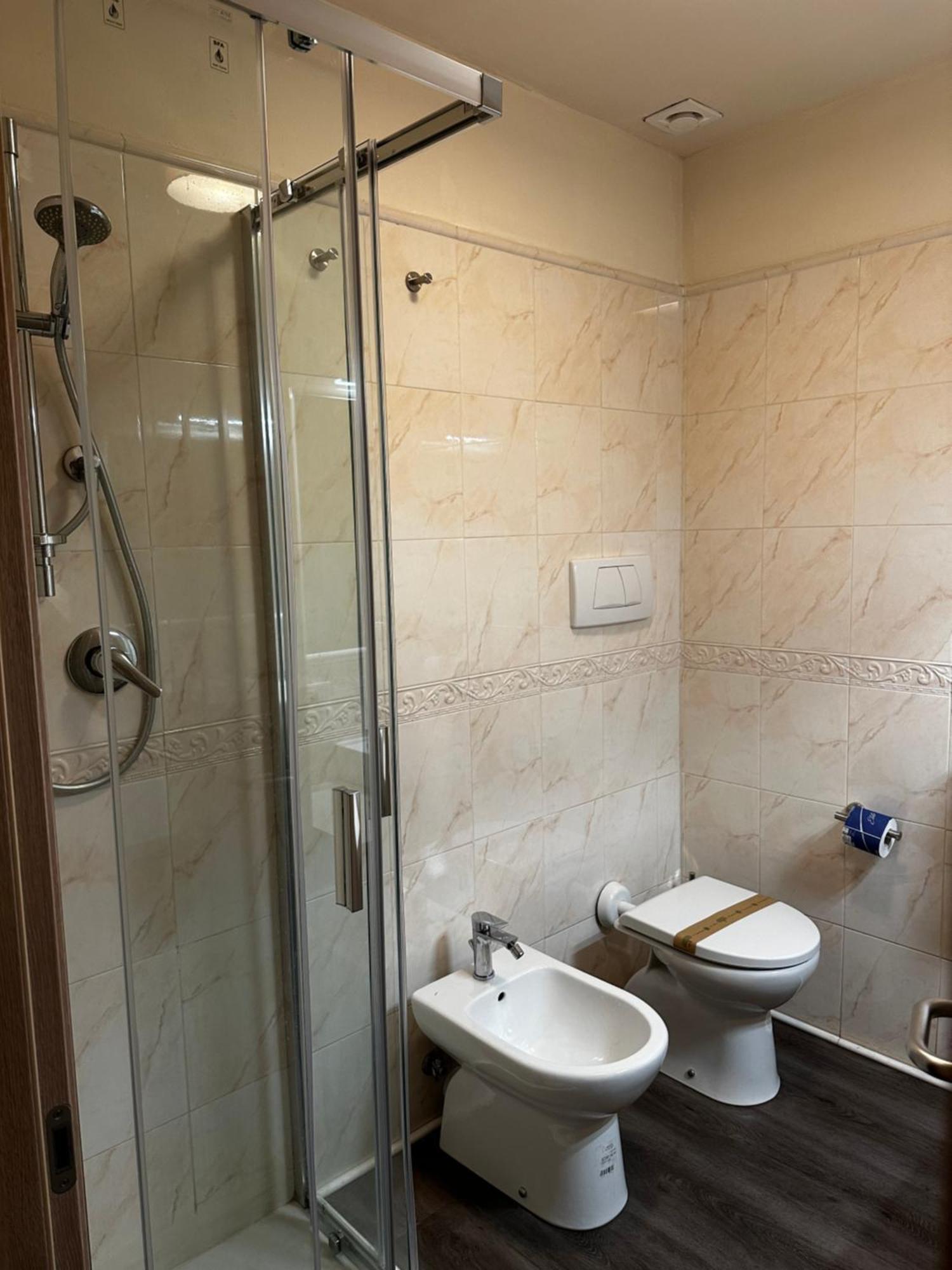 Pfa Hotel Viareggio Bagian luar foto